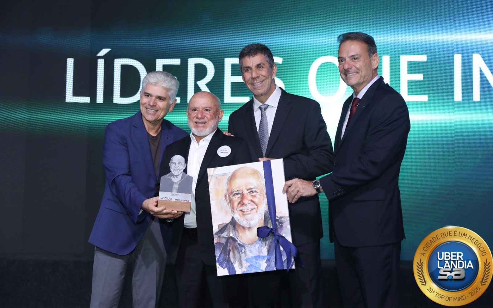 Ivan Costa homenageado como Líder Inspirador no Top of Mind 2026